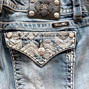 Ladies Miss Me jeans 32